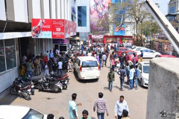 Baahubali 2 Hungama at RTC X Roads